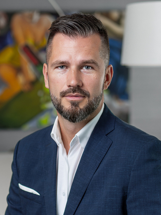 Petr Válek